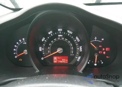 2013 Kia Sportage Lx z USA, uszkodzony, nr VIN KNDPB3A25D7444594